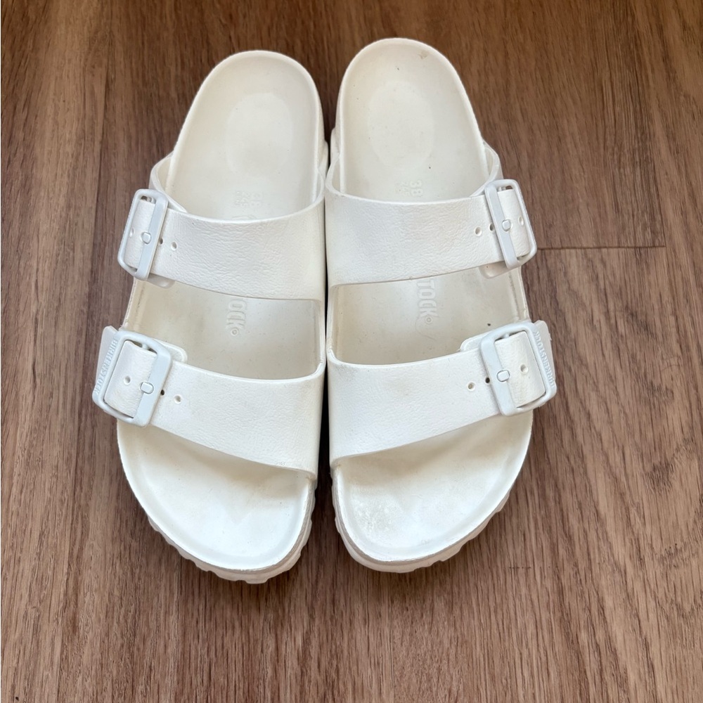 Birkenstock White Sandals with Adjustable Straps and Contoured Footbed